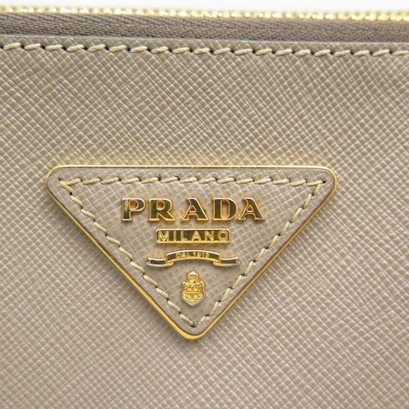 AUTH 🩷 Prada Lux Galleria Saffiano leather tote in light beige - Picture 5 of 13